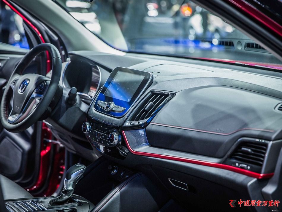 長安全新SUV CS55將上市 預計不到8萬